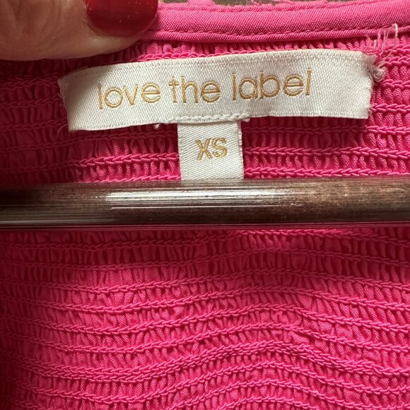 LOVE this Love the Label Top!  PERFECT for summer - Picture 3 of 3